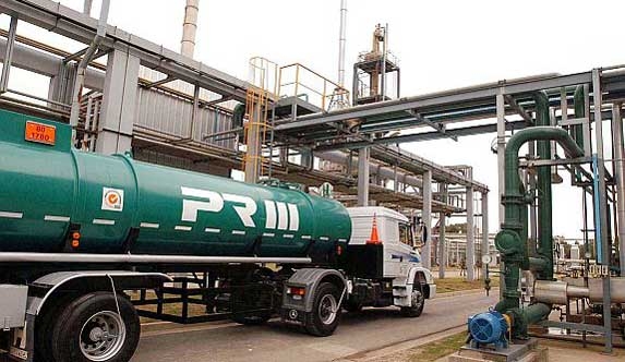 Suspensiones masivas en Petroquímica Río Tercero por el ingreso de importaciones