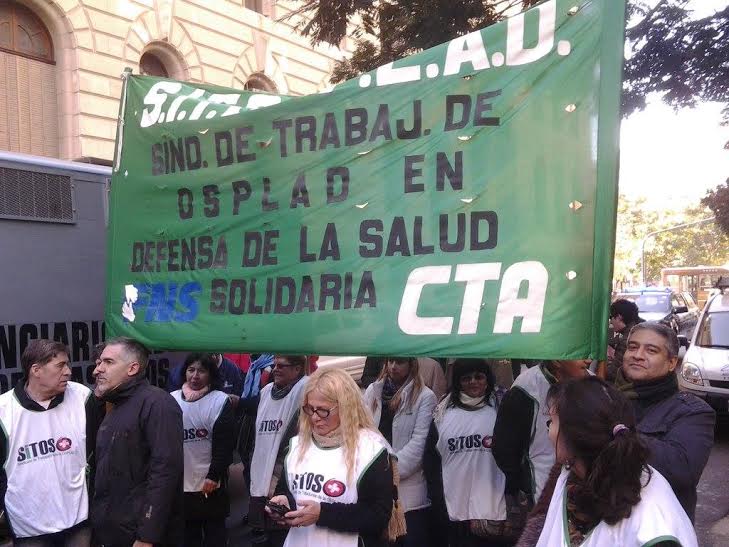 Paro y movilización de los trabajadores de la obra social docente