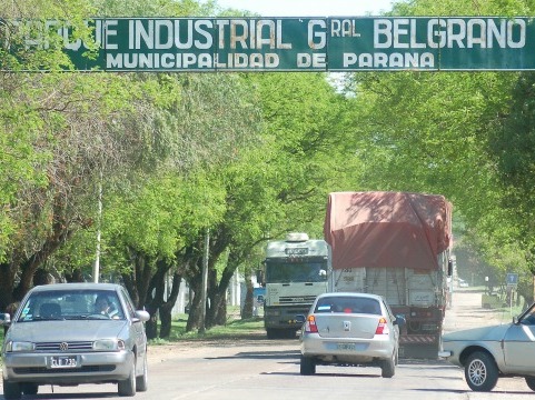 60 despidos y reducción de la jornada laboral en Longvie