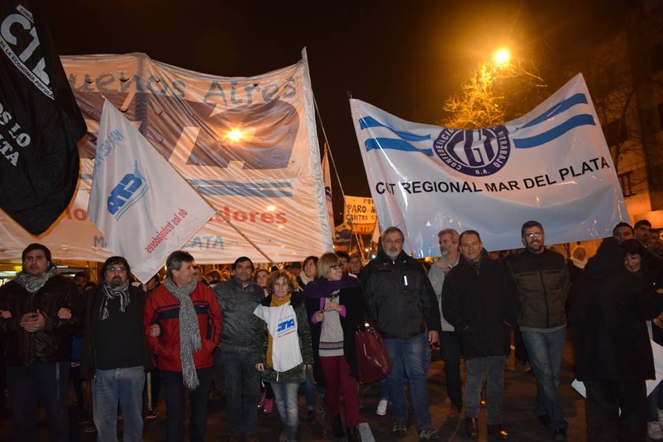 Gremios marplatenses marchan contra el tarifazo