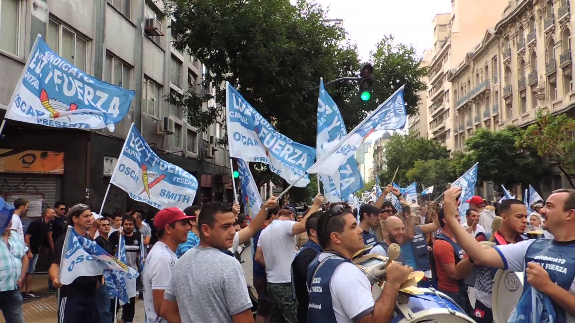 Luz y Fuerza amenaza con un paro y crecen las complicaciones energéticas