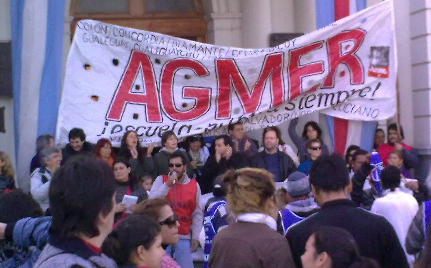 Segunda jornada de paro docente en Entre Ríos por reapertura de paritarias
