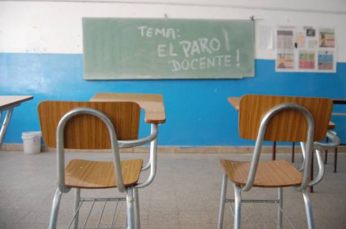 Con las paritarias cerradas, se viene un paro docente nacional