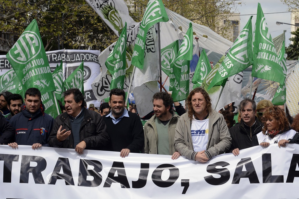 Estatales, médicos y judiciales le paralizaron la Provincia a Vidal