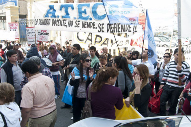 Docentes catamarqueños van al paro por 96 horas