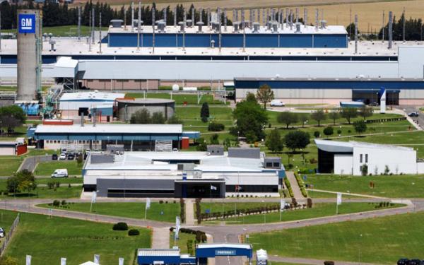 Crísis en la industria automotriz: peligran 800 empleos en General Motors