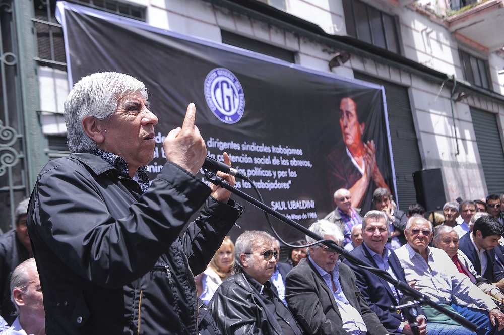 Moyano le advirtió al Gobierno que atienda los reclamos de los trabajadores porque «los tiempos se agotan»