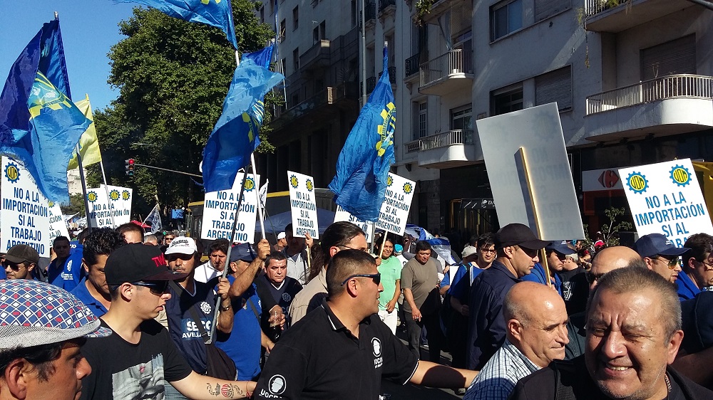 «Tenemos 20 mil despedidos y 14 mil suspendidos»