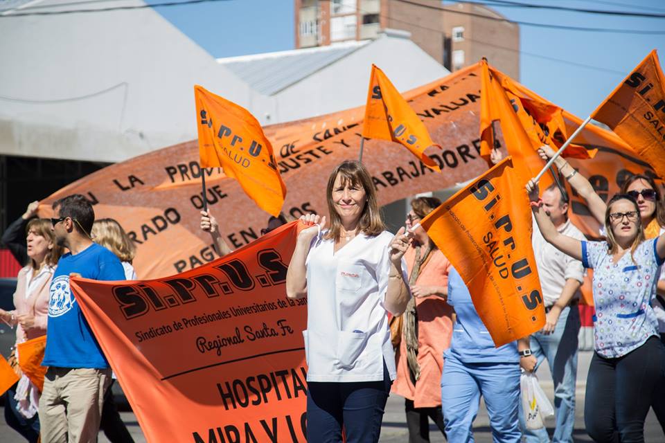 Médicos santafesinos paran el jueves por reapertura de paritarias y bono de fin de año