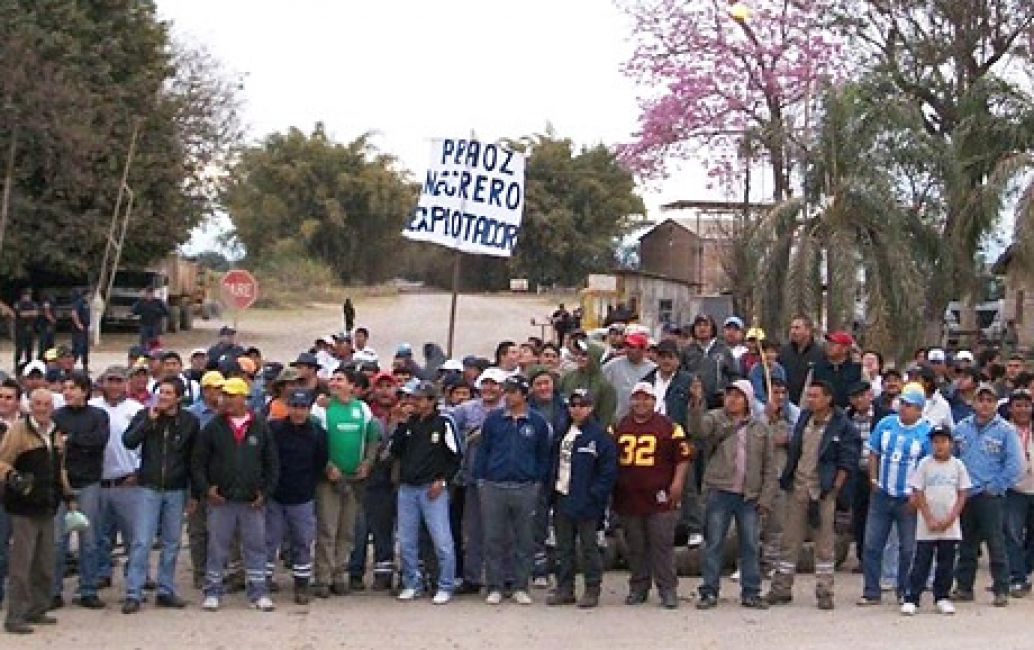 Paro y amenaza de represión en el Ingenio El Tabacal