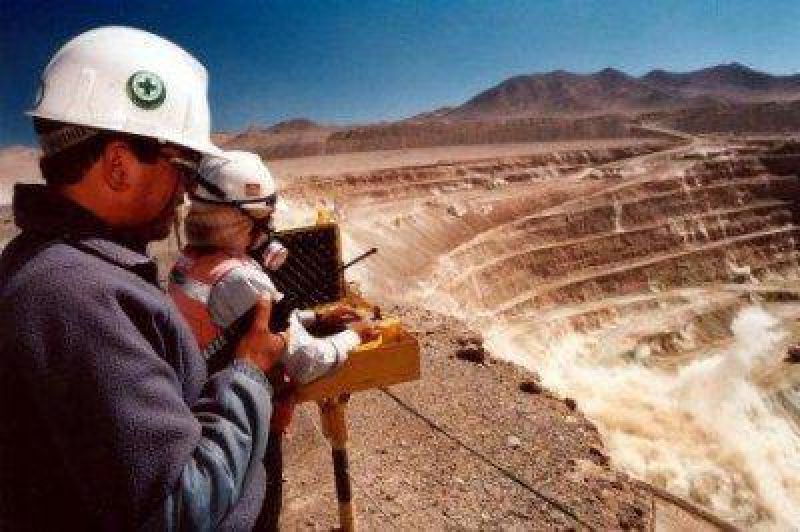 Gremios mineros advierten que la sancion de Ganancias podría traer 12 mil despidos