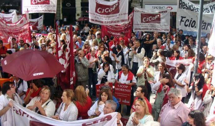 Los médicos vuelven a paralizar los hospitales bonaerenses