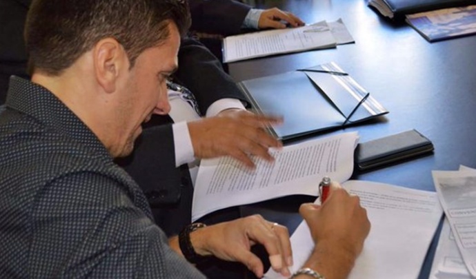 Primera paritaria del año: aeronavegantes cerró un 44%