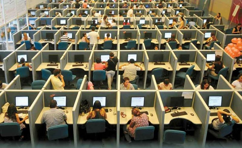 Tras perder 10 mil empleos, gremio de call centers promueve una ley de «compre argentino»