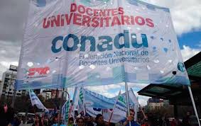 La Conadu irá por 35% en paritarias