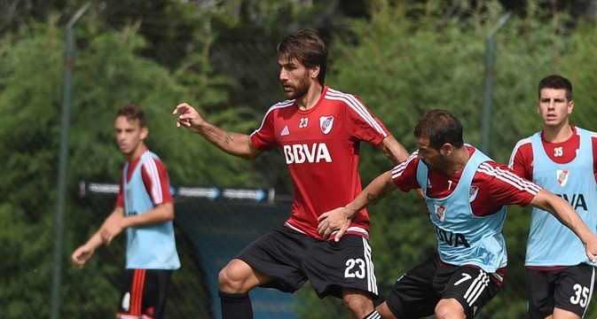 Ponzio salió a bancar a los docentes