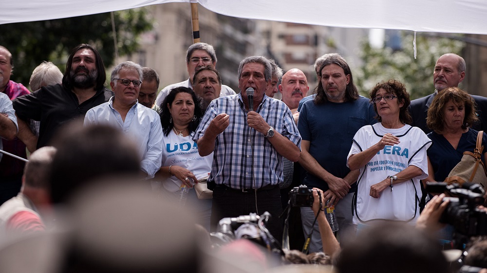 «Habrá paro general antes de fin de mes»