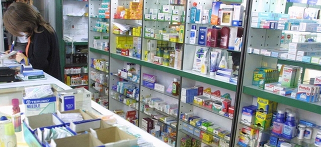 Laboratorios se niegan a discutir un convenio para los farmacéuticos