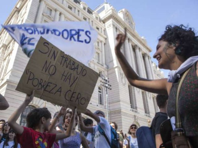 Subió la desocupación y la precariedad laboral en la Ciudad