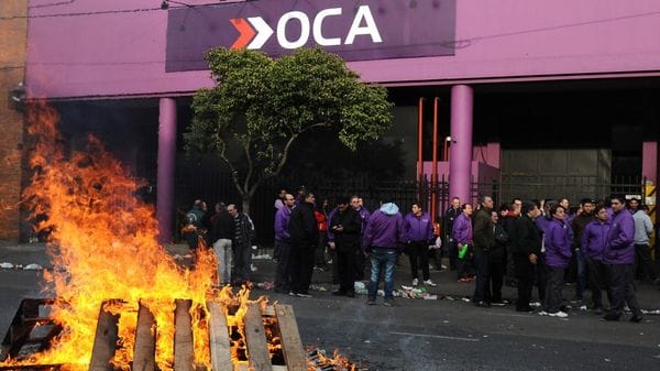 Dueño de OCA insiste en que Moyano le robó la empresa