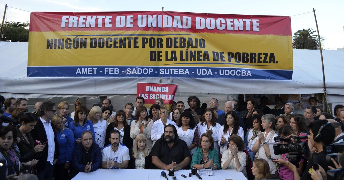 Los docentes bonaerenses cobrarán abril sin suba salarial y sin descuentos