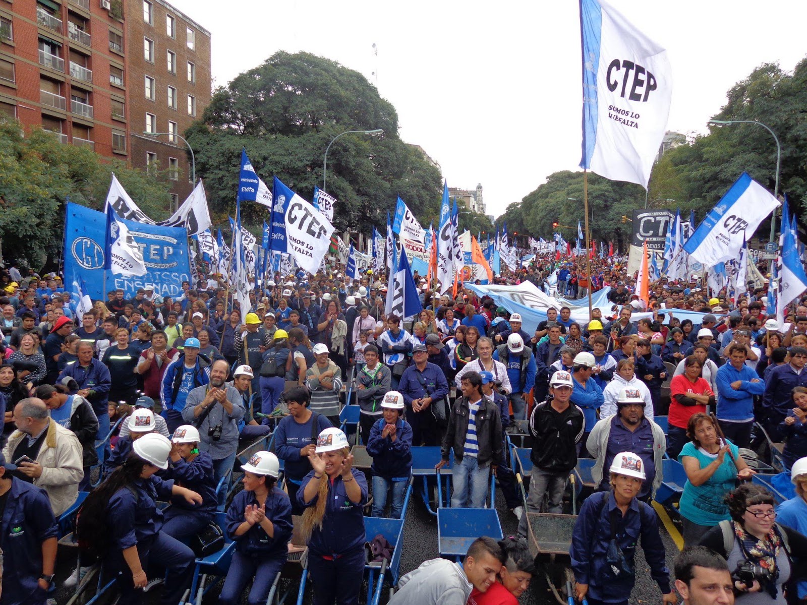 Las organizaciones sociales reclaman su lugar en el Consejo del Salario