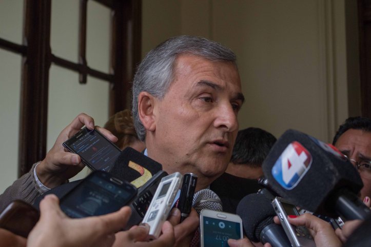 Morales ofreció 10% de aumento en dos tramos a los estatales