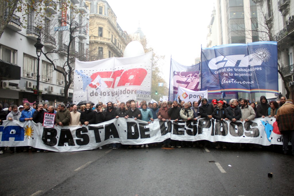 Las CTA y más de 50 gremios repudiarán la avanzada macrista contra la justicia laboral