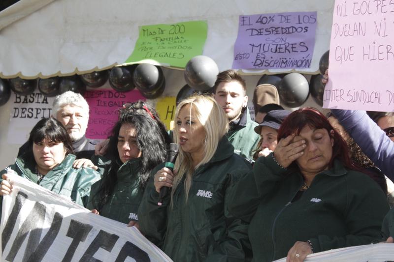 Ya son 13 los días de ayuno de las conductoras de trolebuses despedidas de Córdoba