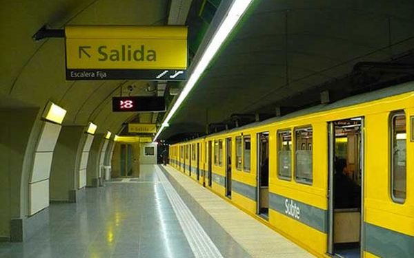 Metrodelegados retomarán los paros si no son convocados a paritarias