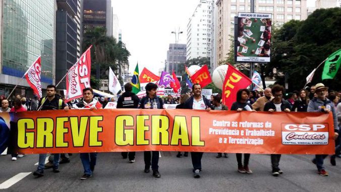 Advierten sobre una reforma laboral «por goteo» en Argentina