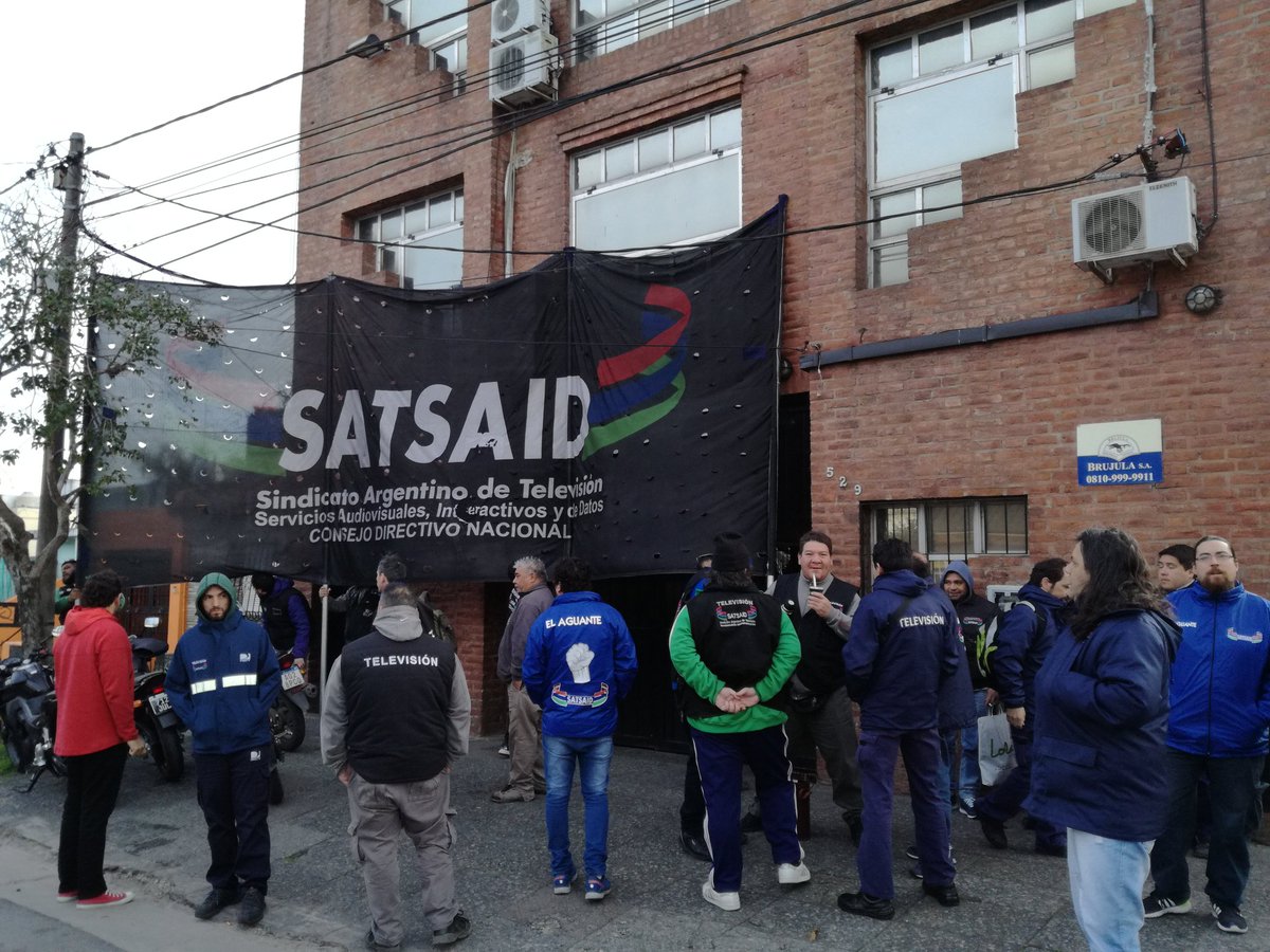 Despidos, protesta y conciliación obligatoria en Supercanal