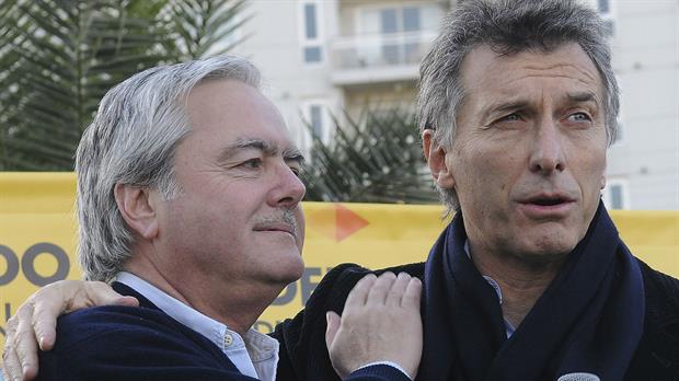 Pinedo blanqueó que el despido de funcionarios es para frenar el paro de la CGT