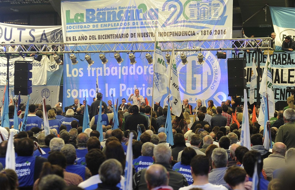 Mientras los gordos sepultan la huelga, la Corriente Federal le pide un paro a la CGT