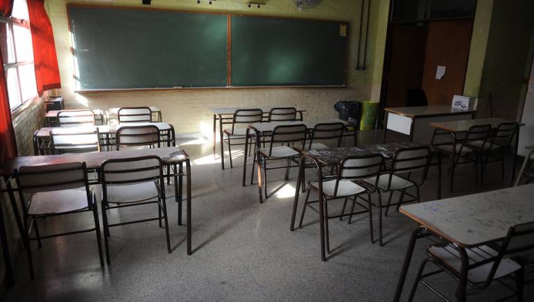 Vuelven a parar los docentes chaqueños