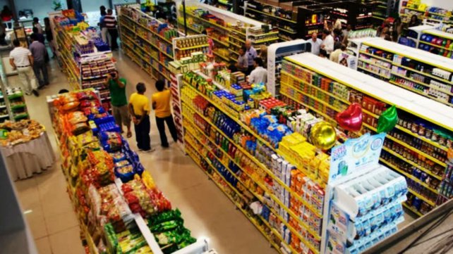 Dirigente de Cambiemos pagó el aguinaldo con vales para usar en su propio supermercado