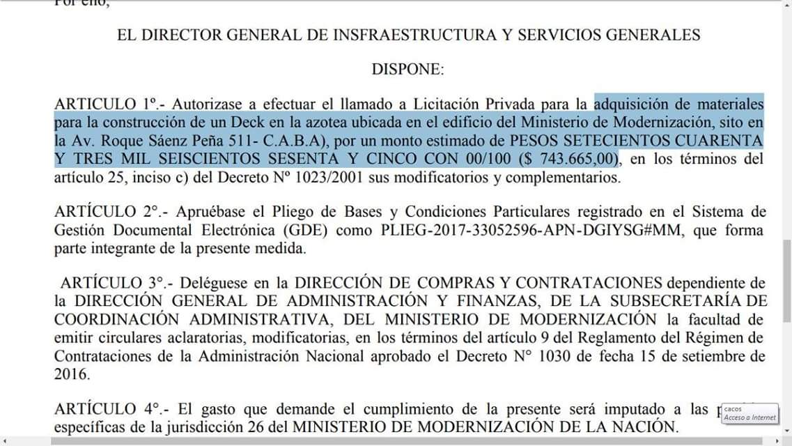 Mientras ordena despidos masivos, Ibarra gasta una fortuna para remodelar la terraza del Ministerio