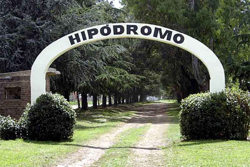 Trabajadores del turf piden la apertura del Hipódromo de San Isidro