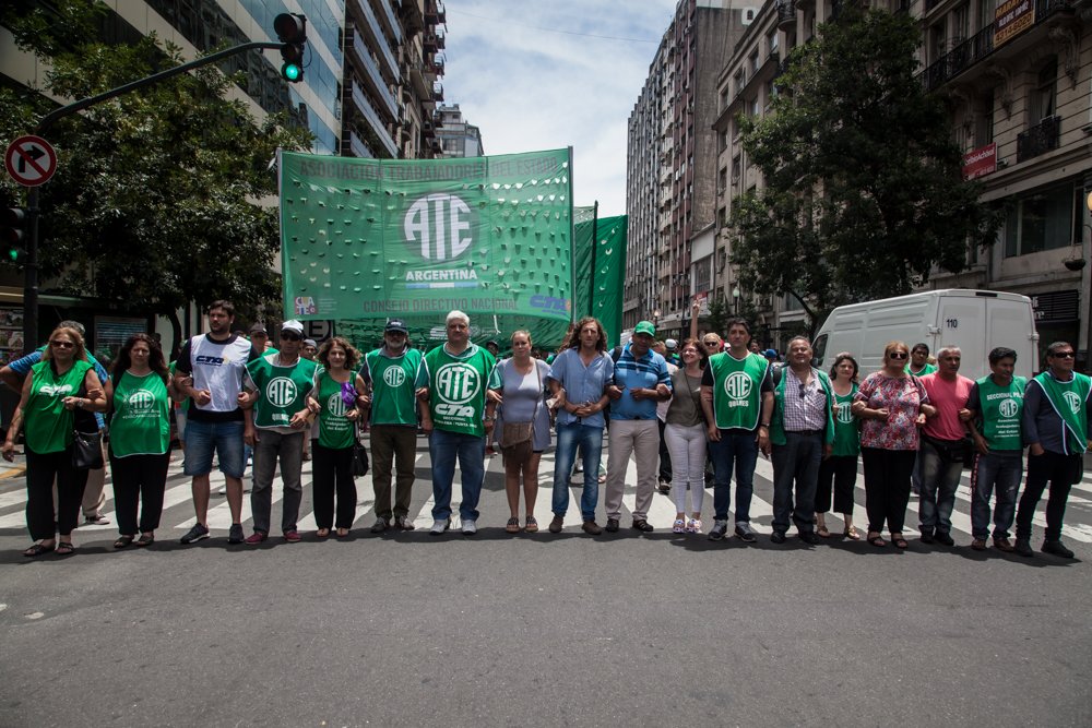 Ya son más de 1.200 los despidos en el Estado Nacional y ATE confirma el paro del jueves