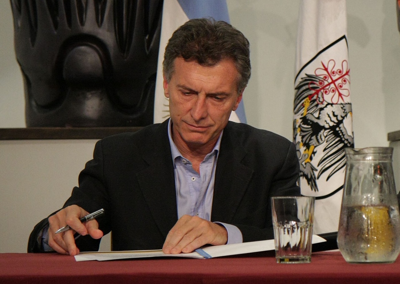 Con un decreto, Macri busca diluir el poder de Ctera en la paritaria docente