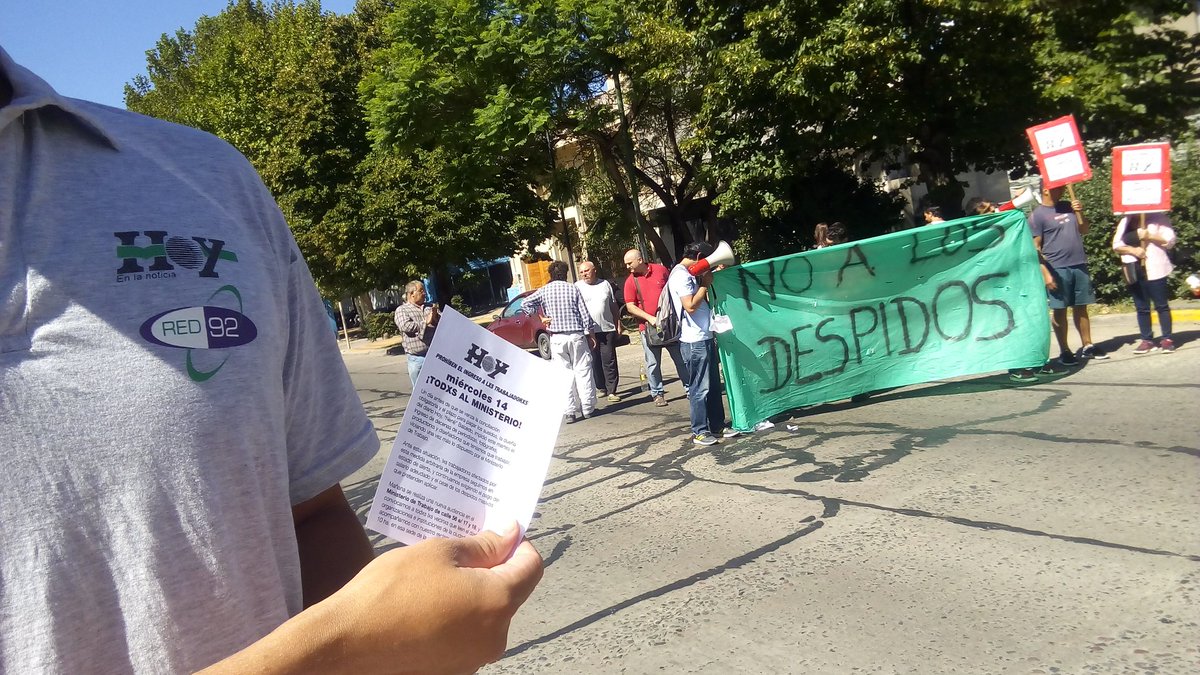 Diario Hoy impidió el ingreso de sus trabajadores y crece el temor de despidos masivos