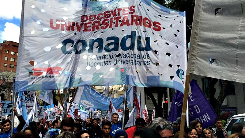 Docentes Universitarios marcharán el 22 y piden inmediato aumento salarial