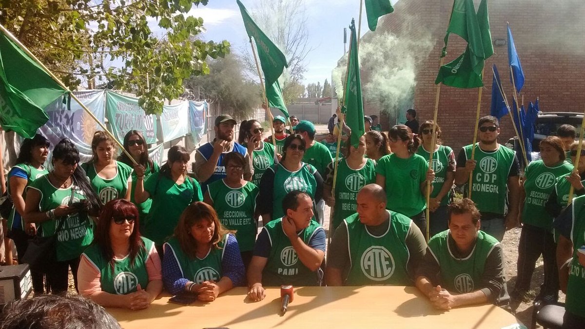 Contra el ajuste en el organismo, acampe en el INTI Río Negro