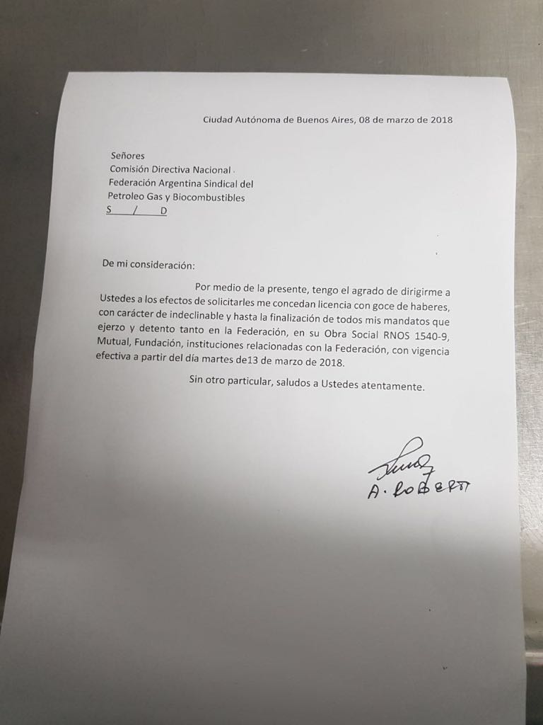 Acorralado por las causas judiciales y la presión de las bases, Roberti dejó la conducción de Petroleros