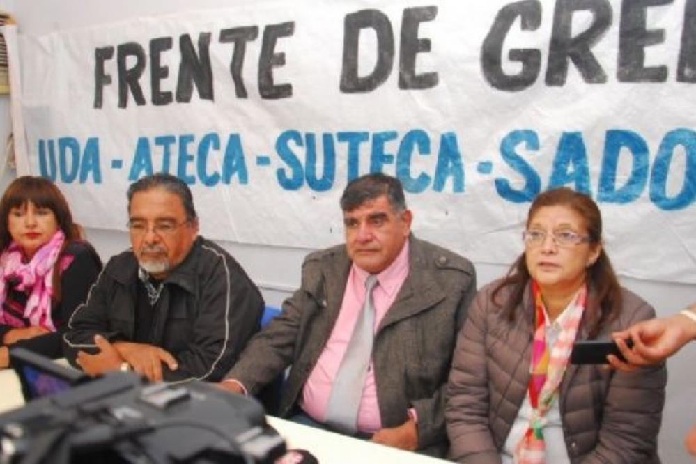 Docentes firmaron 17,8% con cláusula gatillo en Catamarca