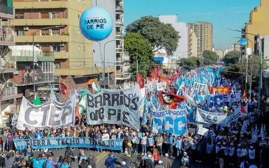 1° de mayo: la Izquierda va a Plaza de Mayo y las organizaciones sociales al monumento al trabajo