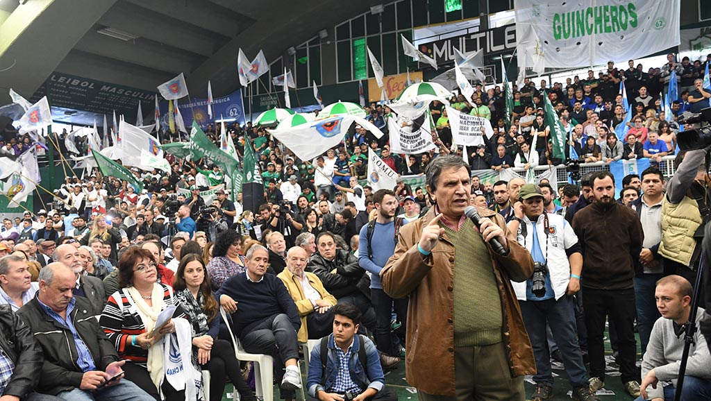 «El gobierno hace negocios con la plata de los jubilados»