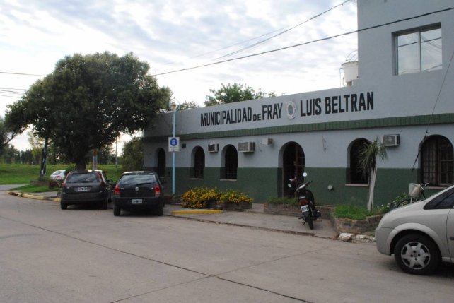 Despidos de municipales en Fray Luis Beltran