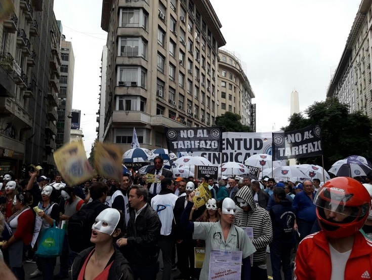 La CGT vuelve a marchar hoy contra los tarifazos y el acuerdo con el FMI