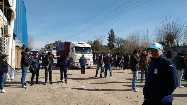 Celupaper suspendió personal sin goce de sueldo y hay conflicto